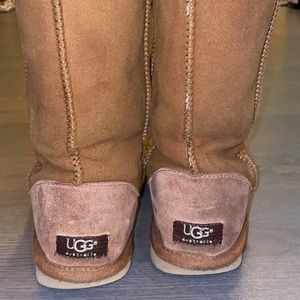 Ugg’s women’s size 7